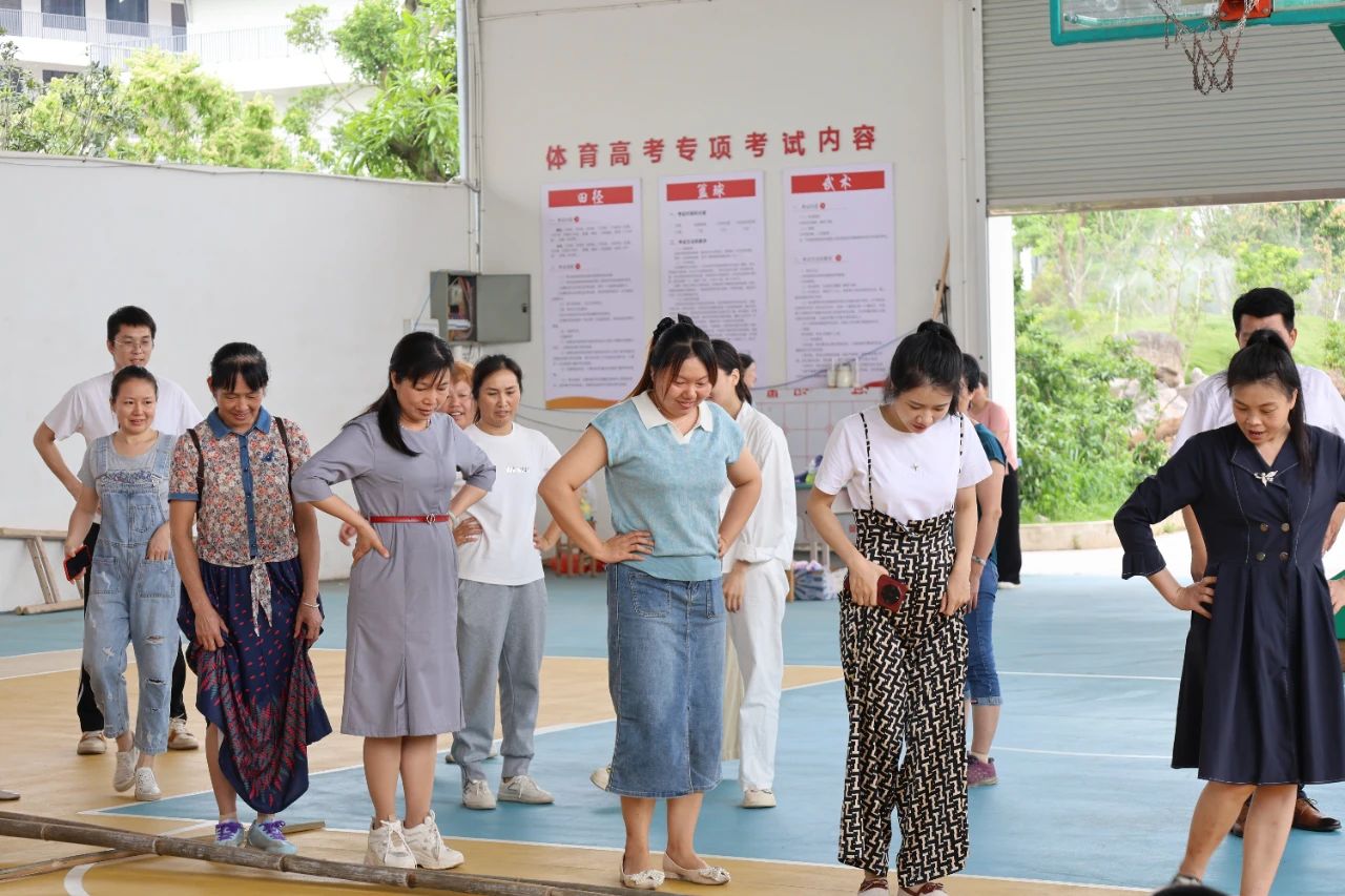 我校举行“五一”国际劳动节教职工游园活动 丨 开云网页版