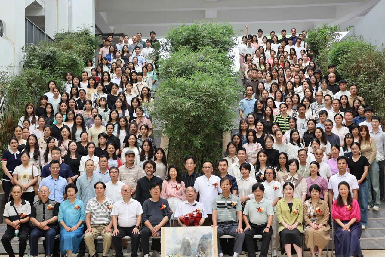 桂平市中小学美术教师水彩画专题培训活动暨大藤峡水彩画社成立仪式在我校顺利举行 丨 开云网页版
